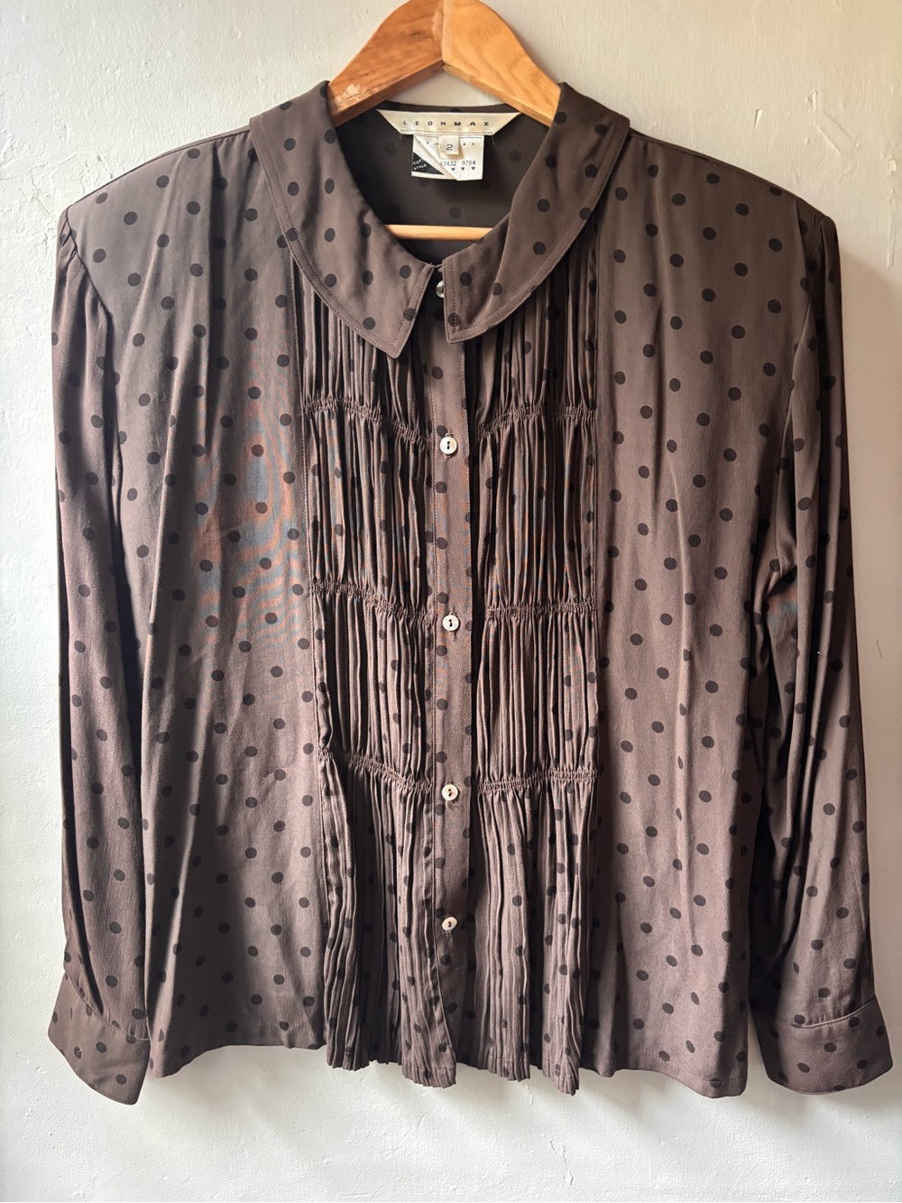 Vintage Leon Max Rayon Polka Dot Pleated Front Long-Sleeve Shirt Brown Peter Pan